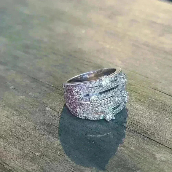 Lafonn Sterling Silver 925 CZ ring size 7 - Picture 3 of 16